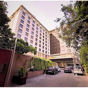 Pride Plaza Hotel, Ahmedabad